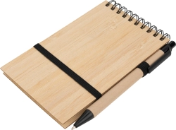 Notatnik A6 z czystymi stronami i długopisem