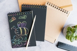 Notes tęczowa zdrapywanka