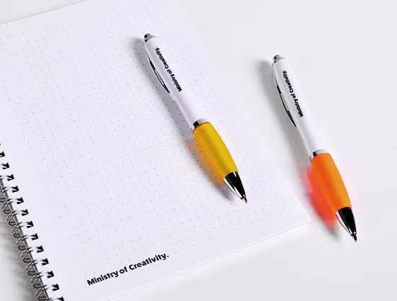długopis plastikowy z białym korpusem druk online 1