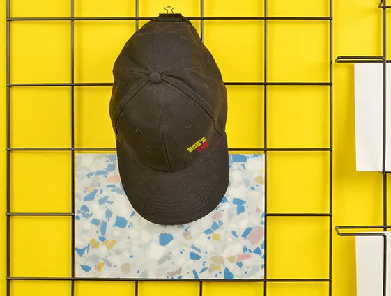 czapka z daszkiem z kolorowym rantem druk online 2
